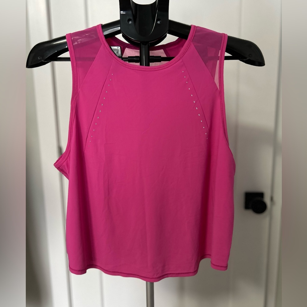 Lululemon Women's Pink Sleeveless Tank-size 6/8